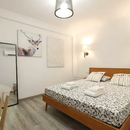 Atico Sevilla 105 * Аликанте