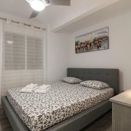 Atico Sevilla 105 Апартаменты *
